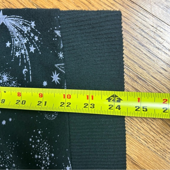 Chaser | Shirred Sleeve Mystical Star Print Whimsical Sweatshirt Size XL - Picture 11 of 11